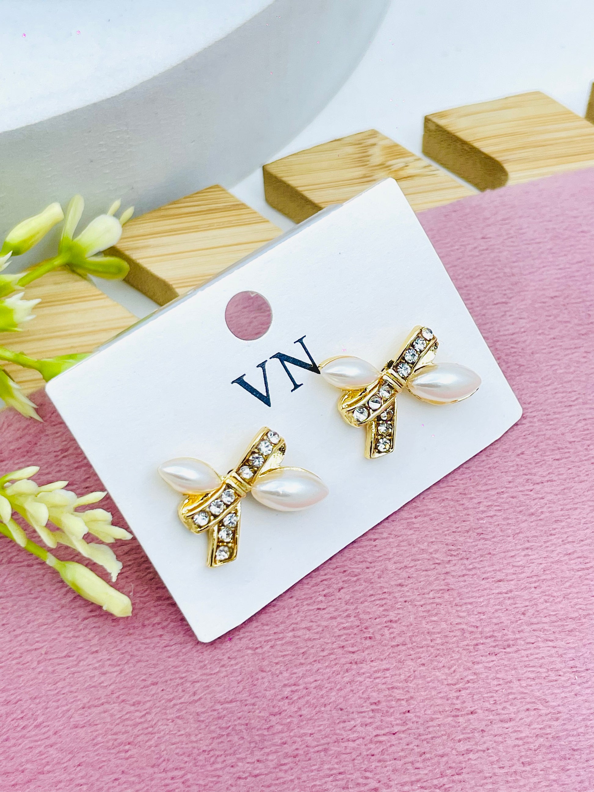 Elegant Pearl Bow Stud Earrings