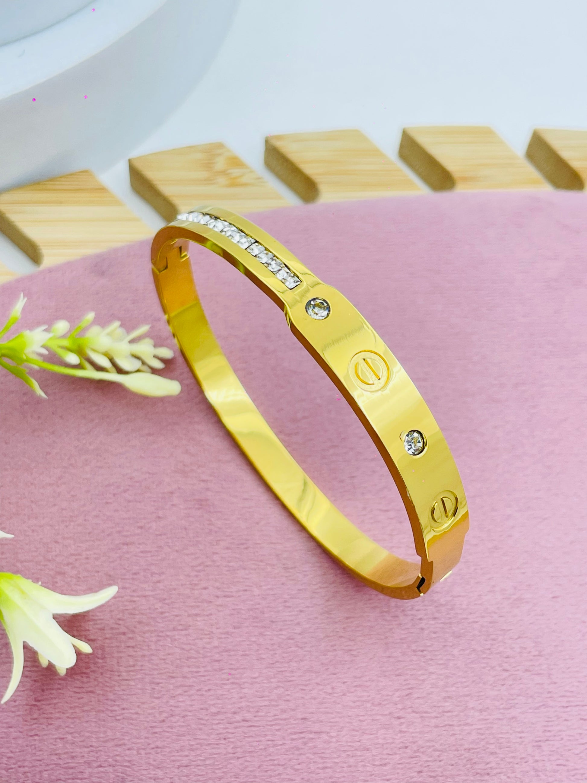 Elegant Gold Plated Love Bracelet with Sparkling Crystals