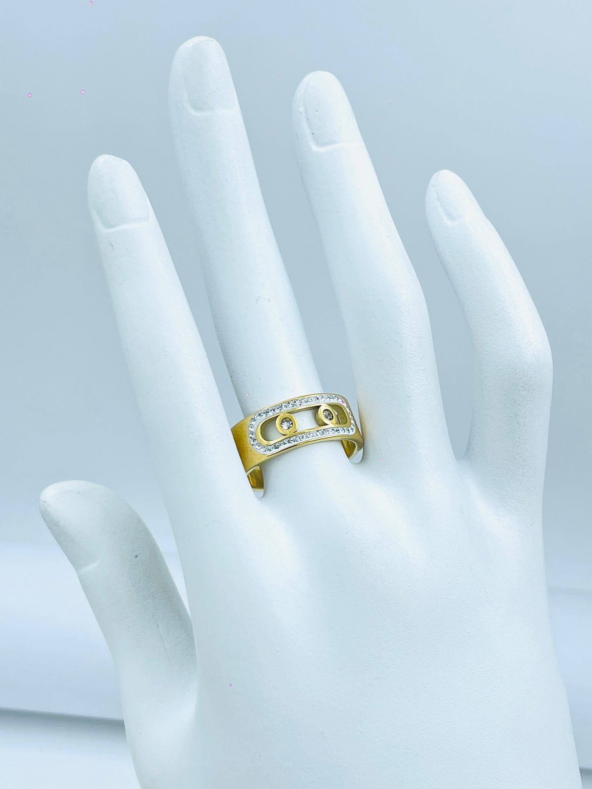 Elegant Gold and Silver TwoTone Ring