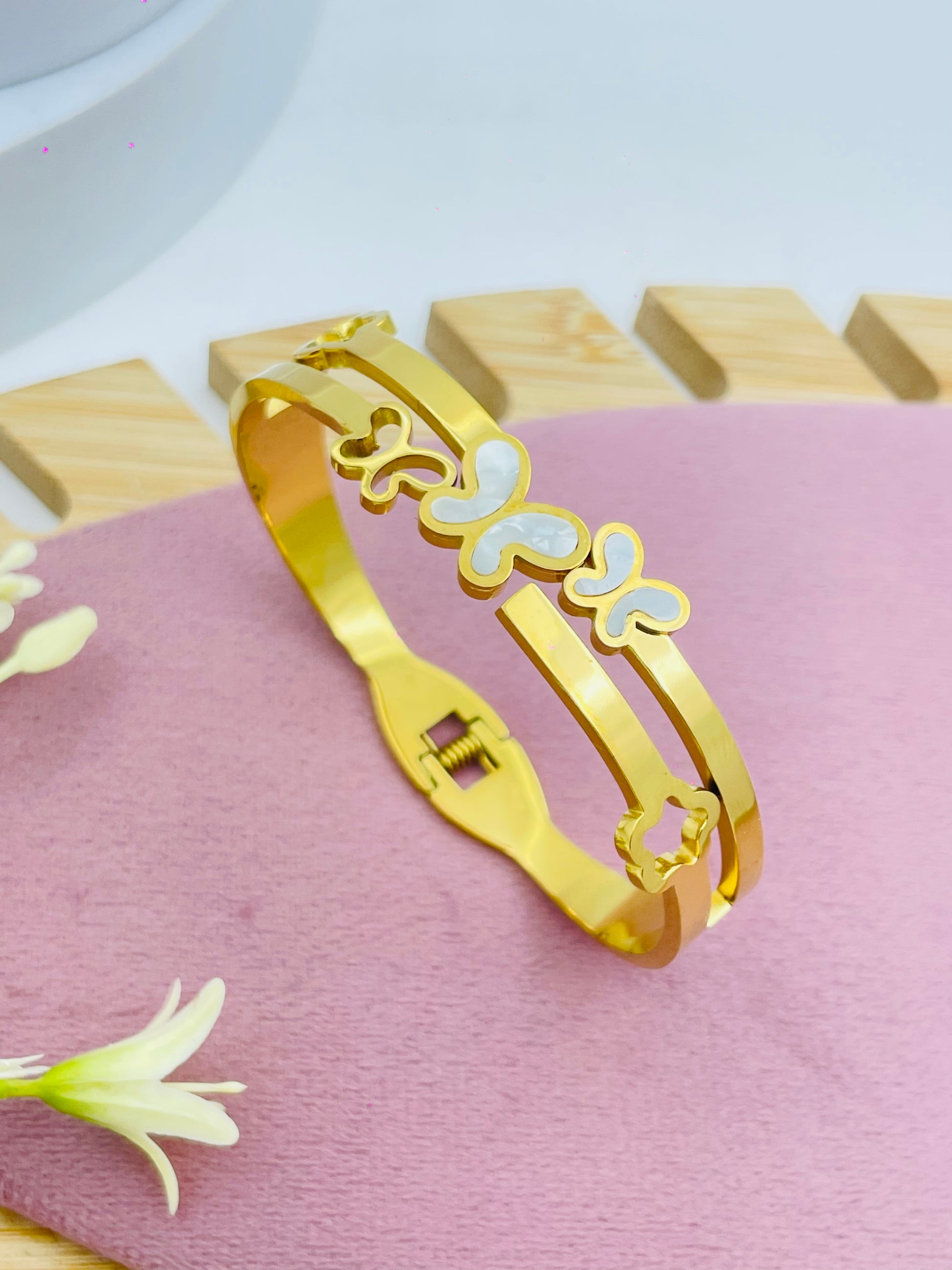 Elegant Butterfly Gold Bracelet  Stylish Jewelry