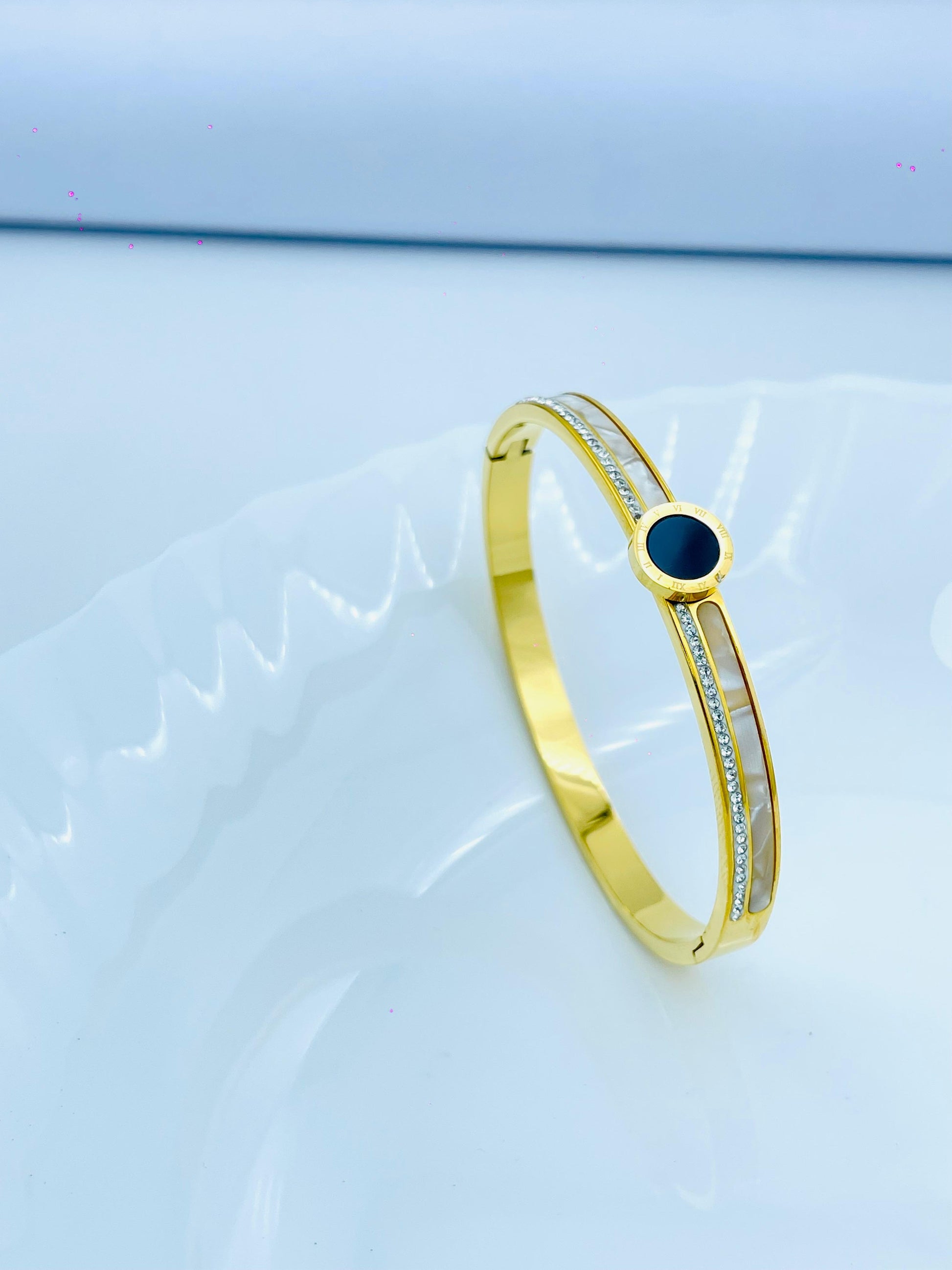 Elegant Anti-Tarnish Gold Kada Bracelet with Black Dial Accent