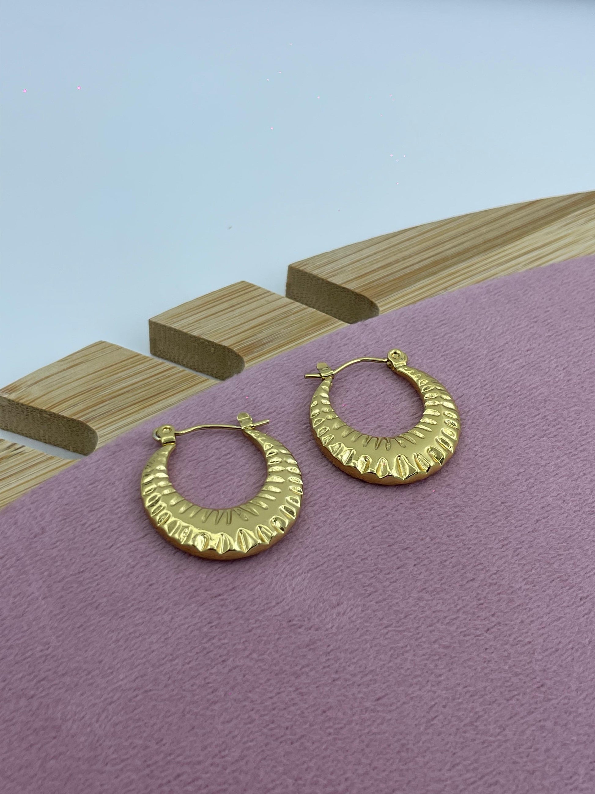 Textured Gold Hoop Earrings | Bold Crescent Anti-Tarnish Design