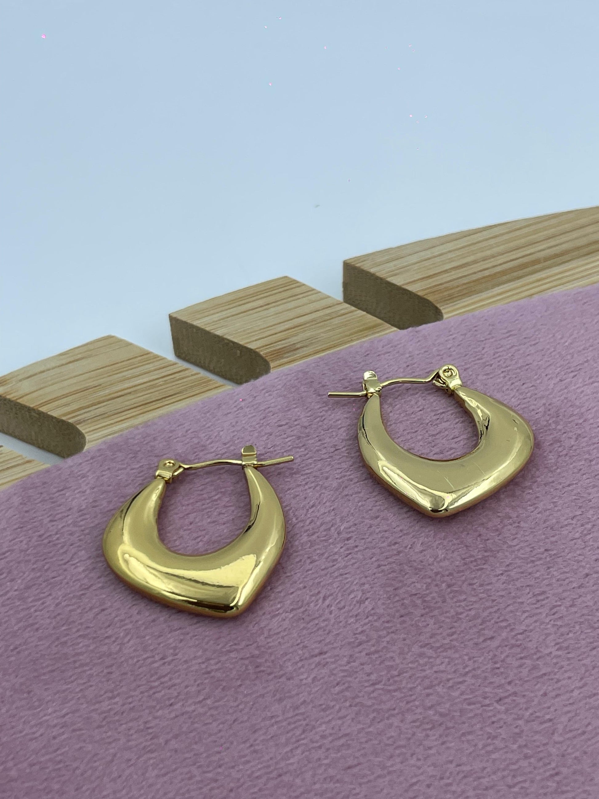 Bold Teardrop Gold Hoop Earrings | Anti-Tarnish Statement Jewelry