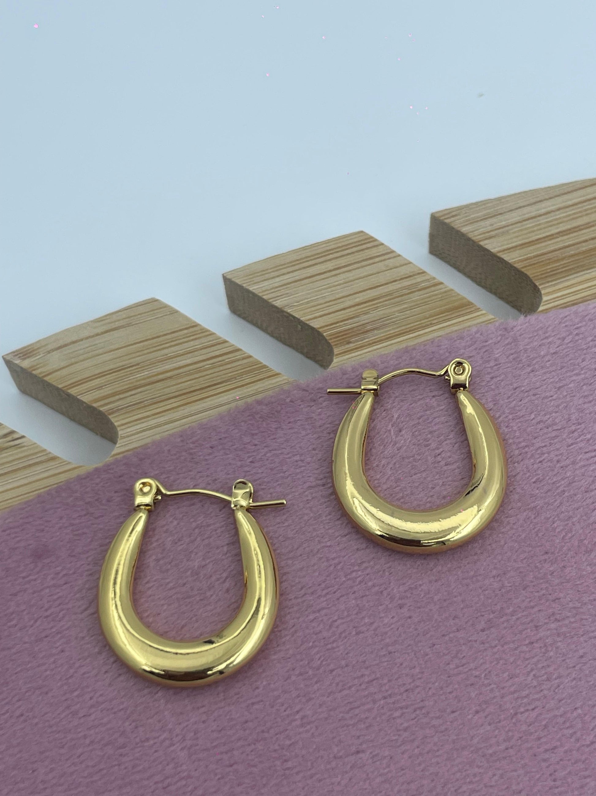 Elegant Teardrop Gold Hoop Earrings | Timeless Jewelry for Every Occasion