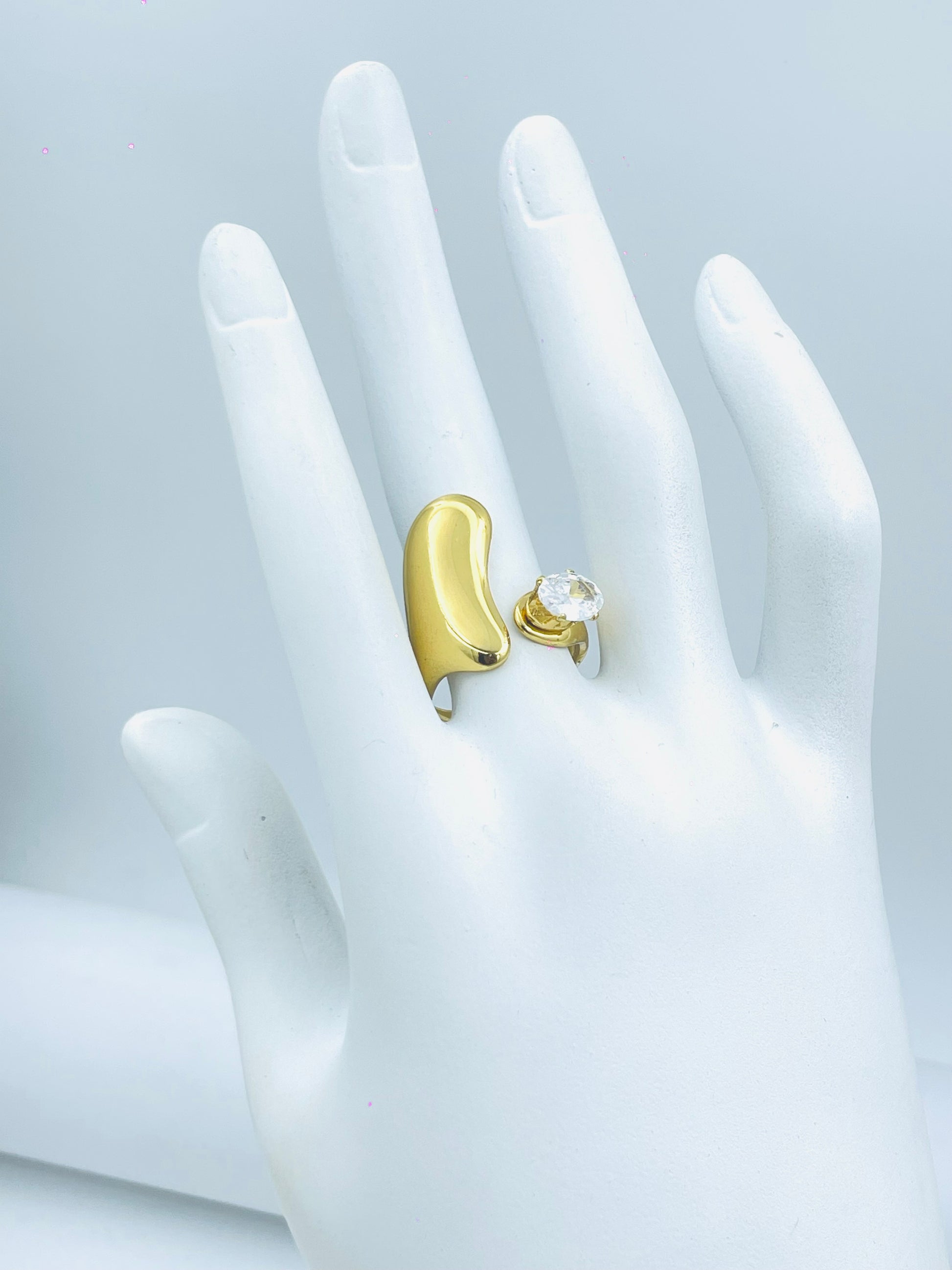 Elegant Gold and Diamond Adjustable Ring for Style