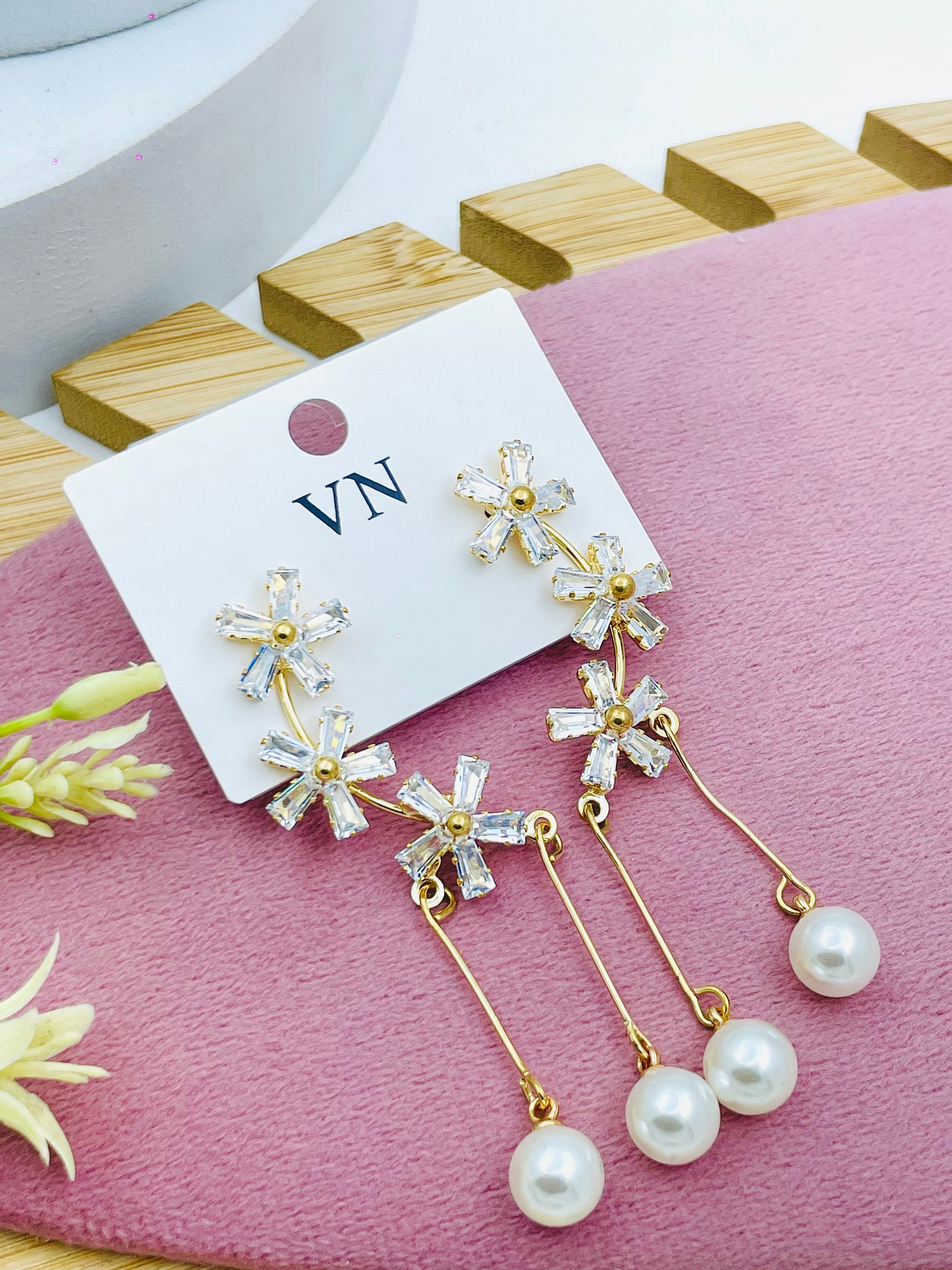 Elegant Floral Pearl Drop Earrings
