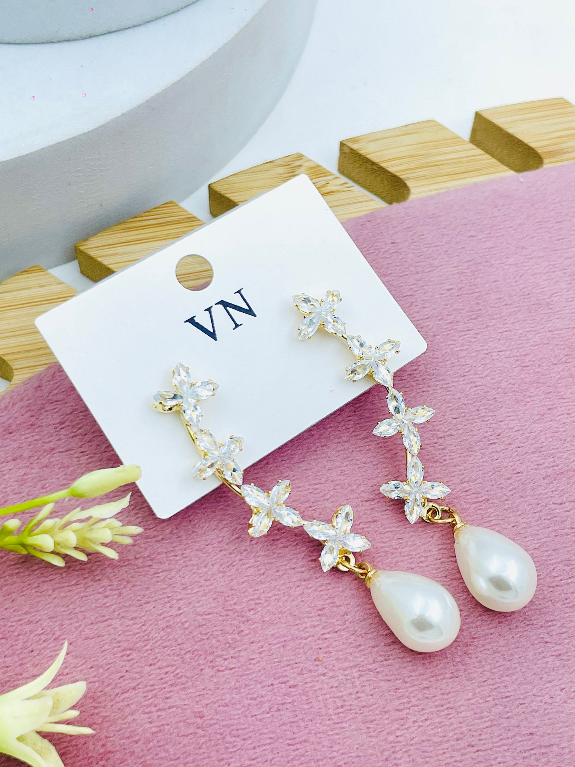 Elegant Floral Pearl Drop Earrings