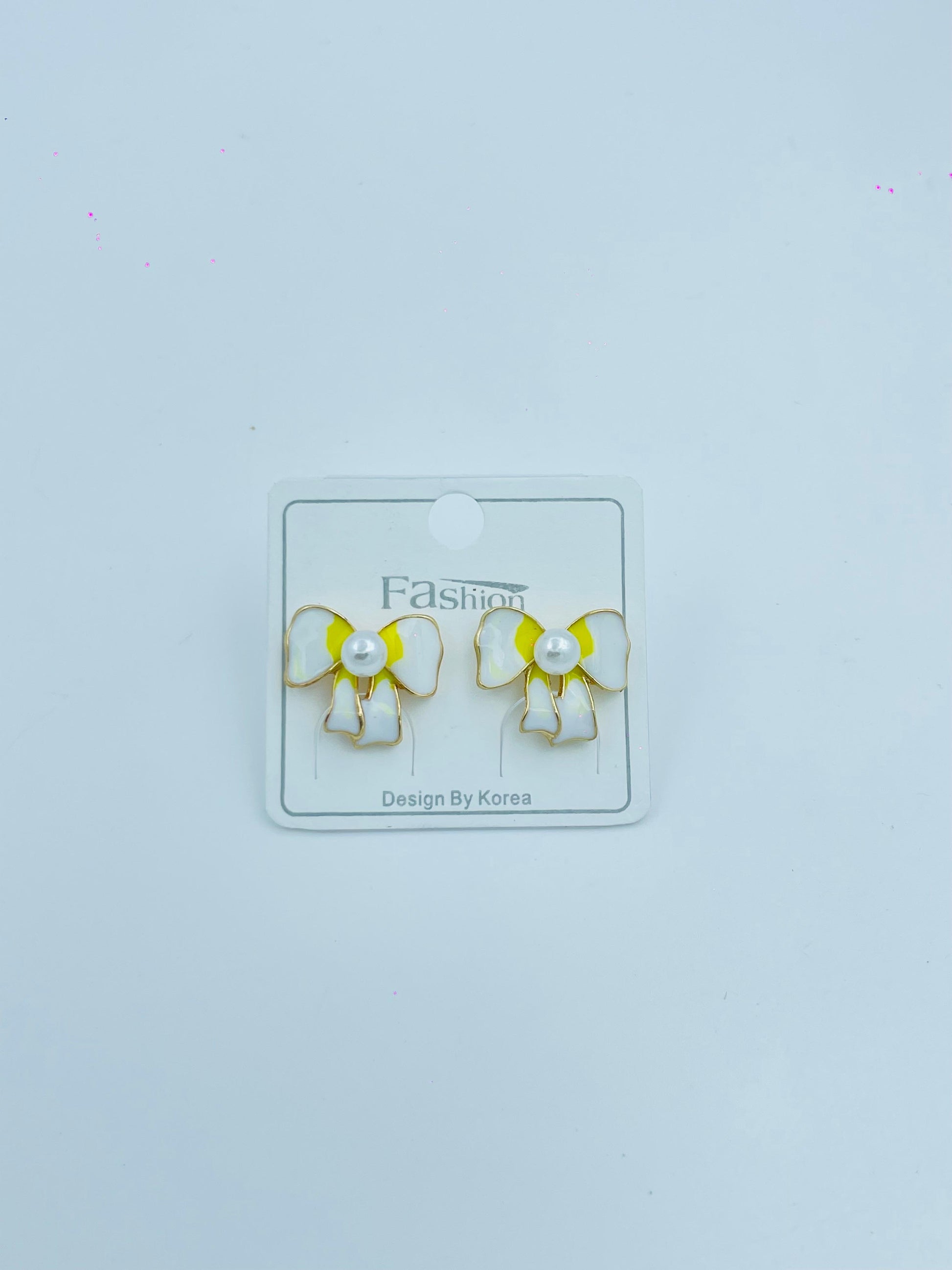 Yellow & White Bow Pearl Stud Earrings – Cute Korean Design for Girls