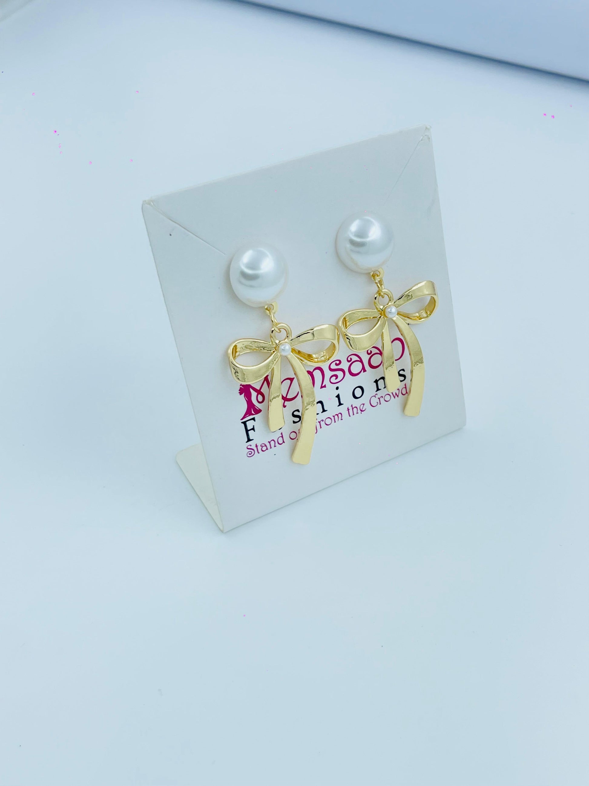 Chic Gold Bow and Pearl Drop Earrings for Women