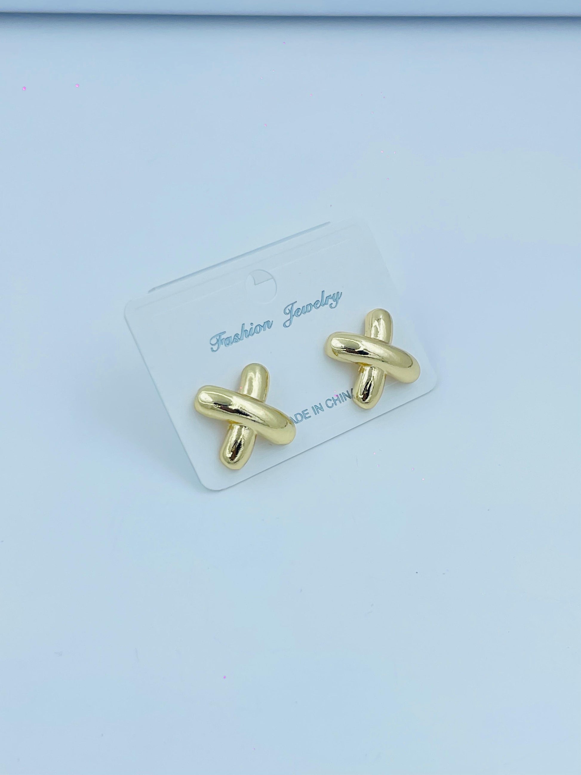 Bold X-Shaped Gold Earrings – Modern Minimalist Jewelry