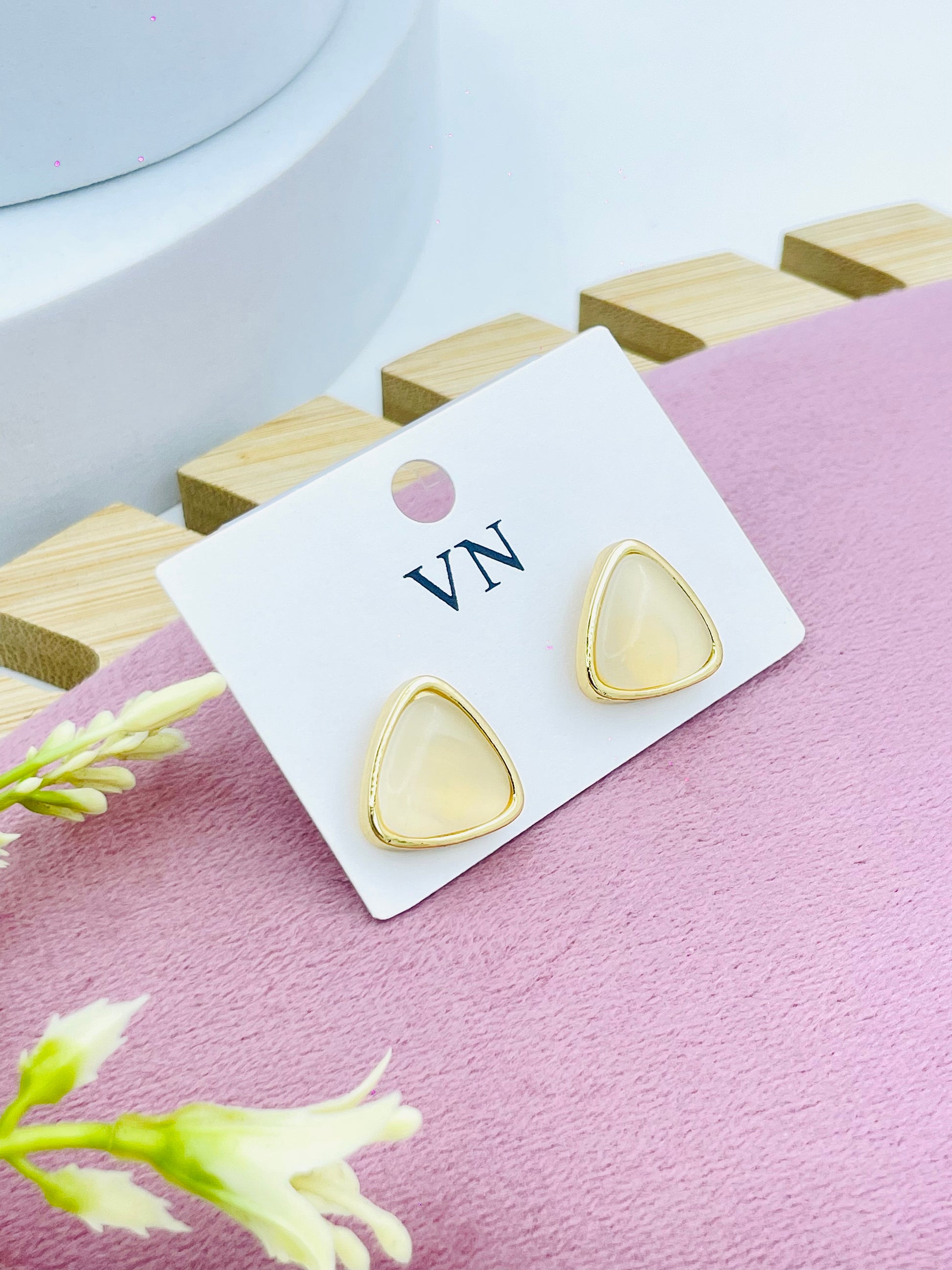 Elegant Triangle Cream Gemstone Stud Earrings
