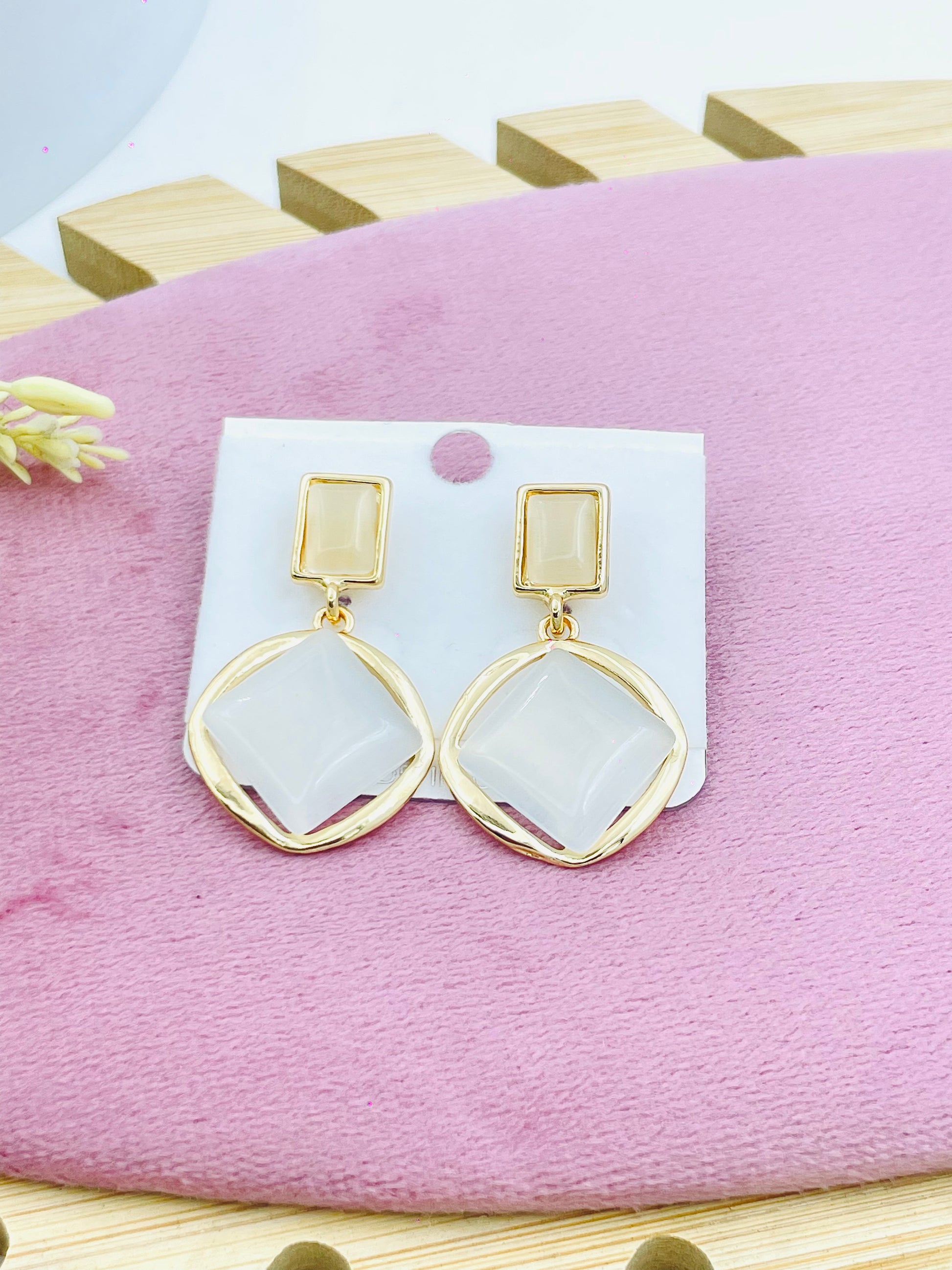 Elegant Gold and White Geometric Earrings