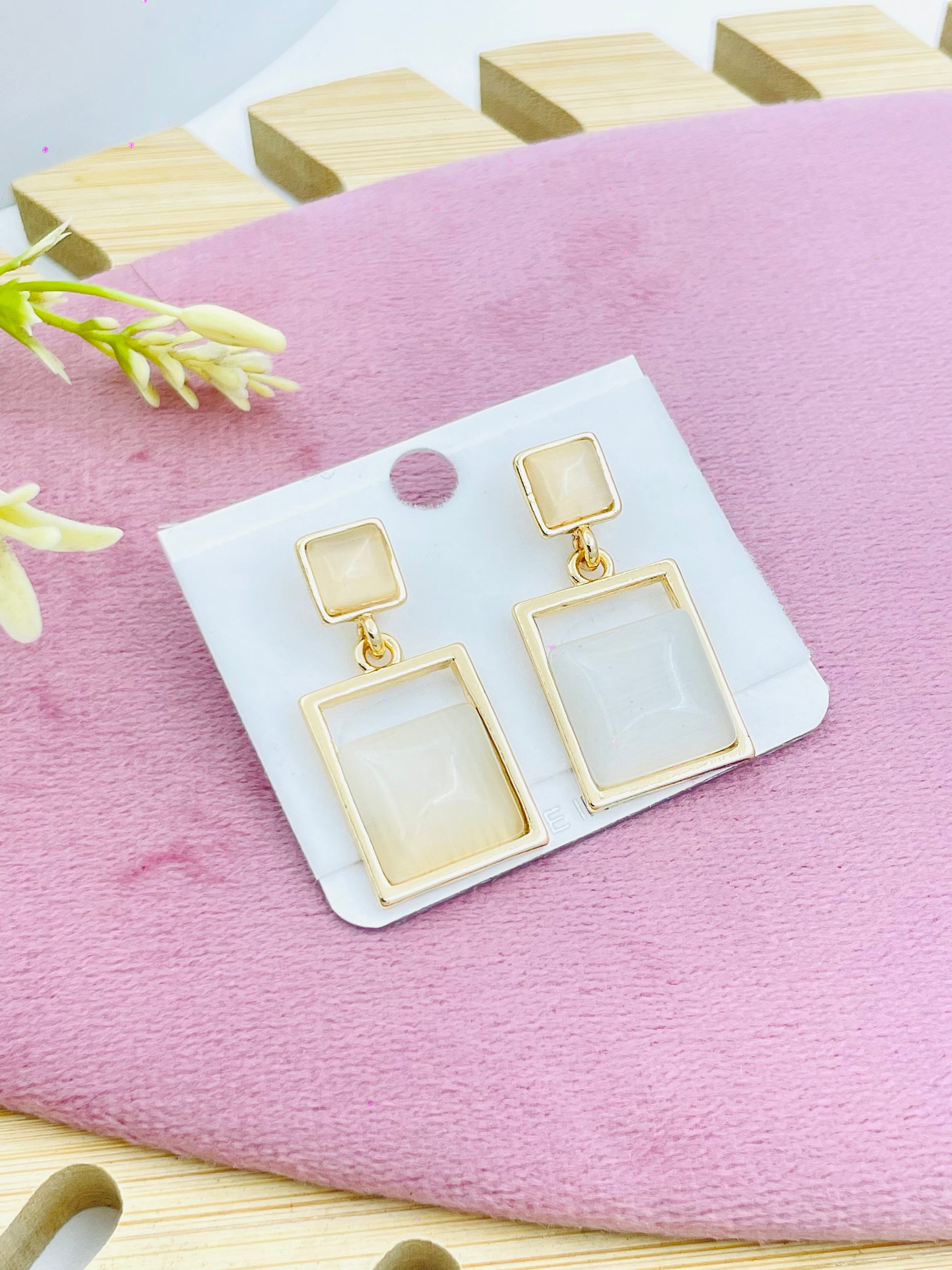 Elegant Gold Square and Rectangle Earrings
