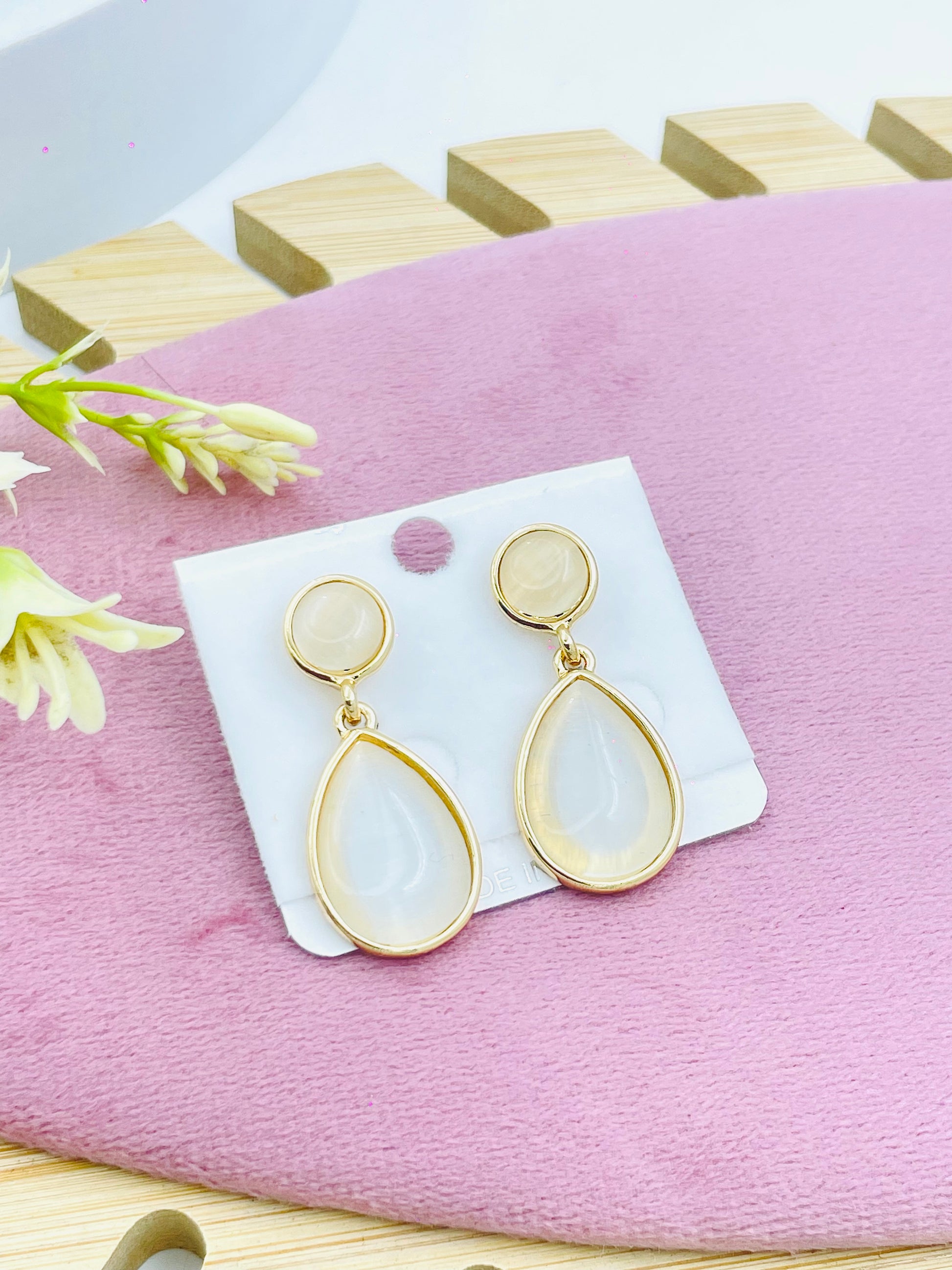Elegant Gold and White Teardrop Earrings
