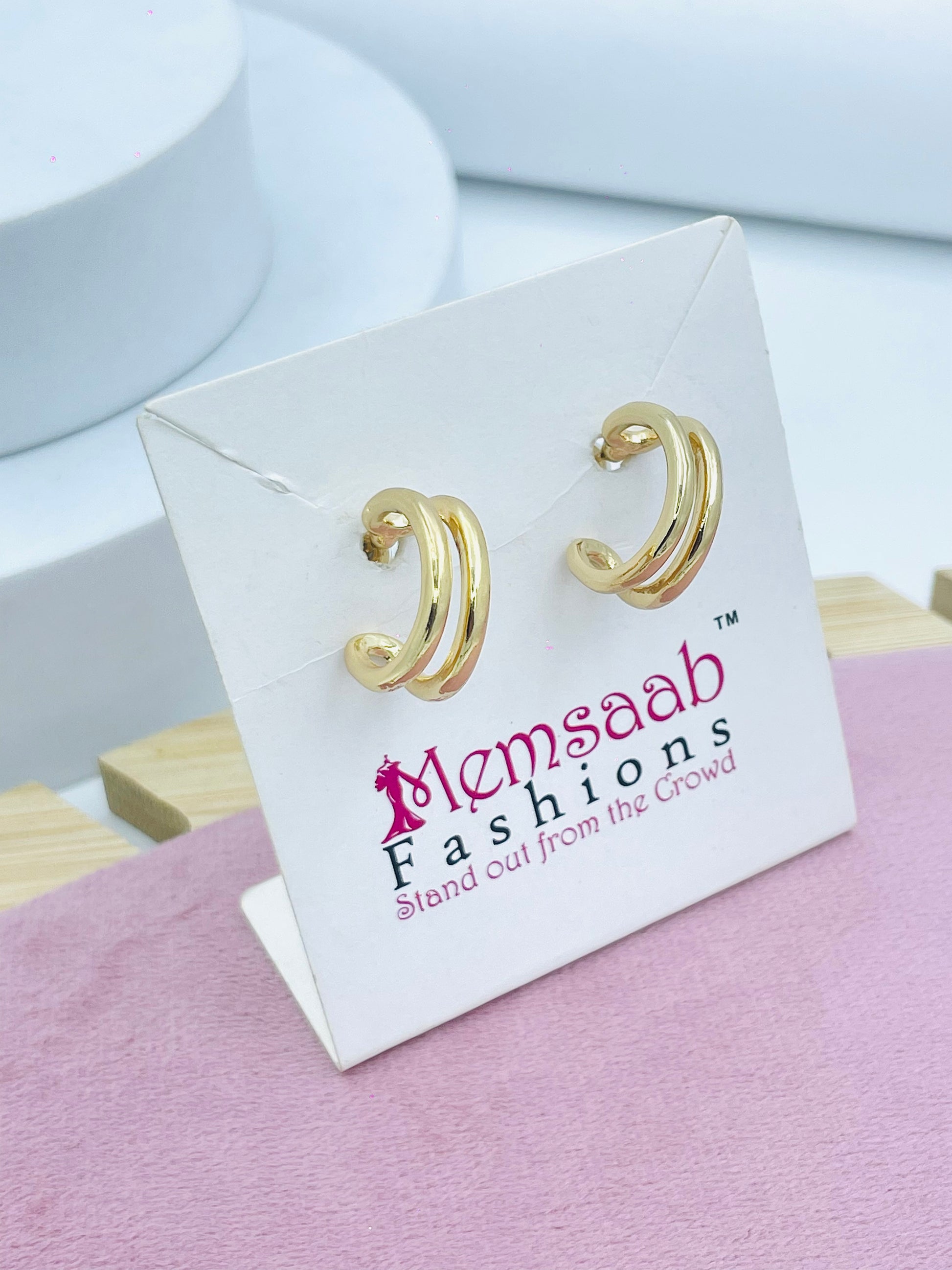 Elegant Gold Tone Hoop Earrings