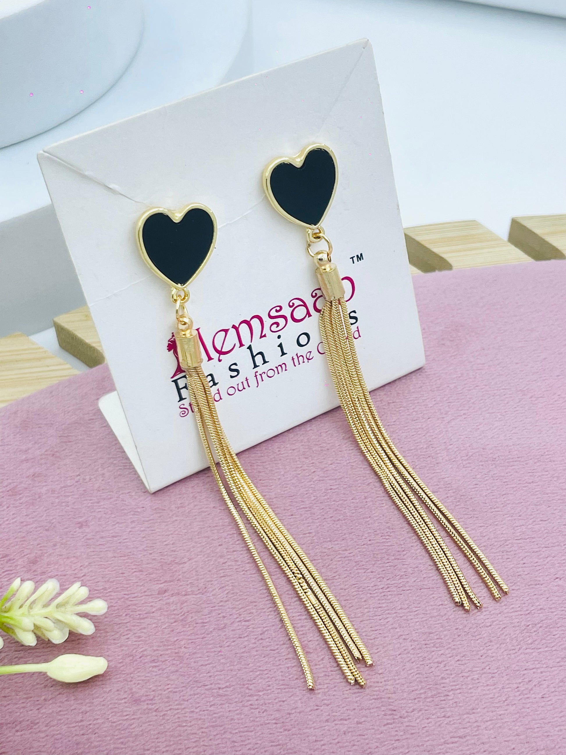 Elegant Black Heart Tassel Earrings  Gleam with Style