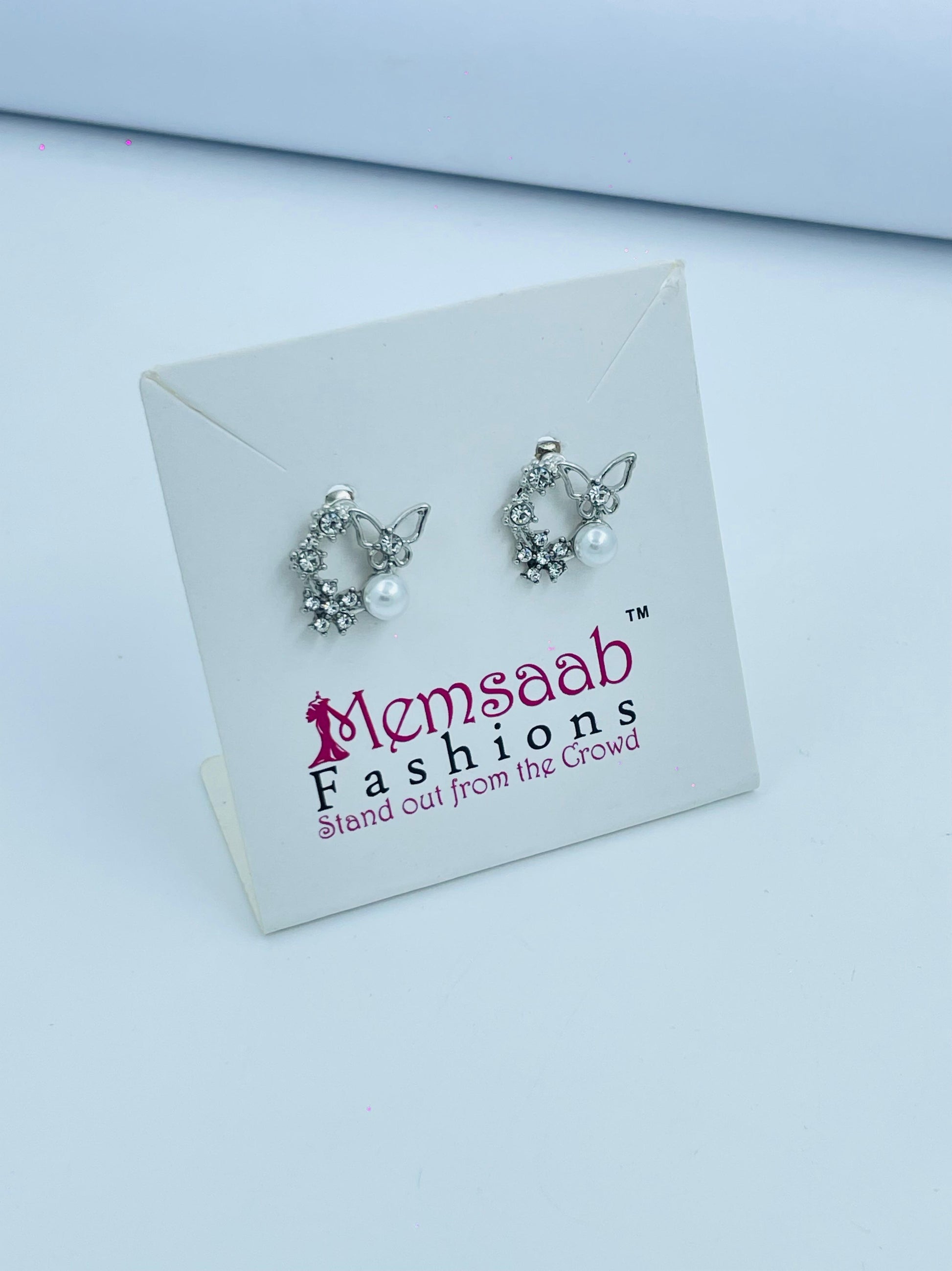 Delicate Butterfly and Pearl Stud Earrings – Elegant Floral Design for Women