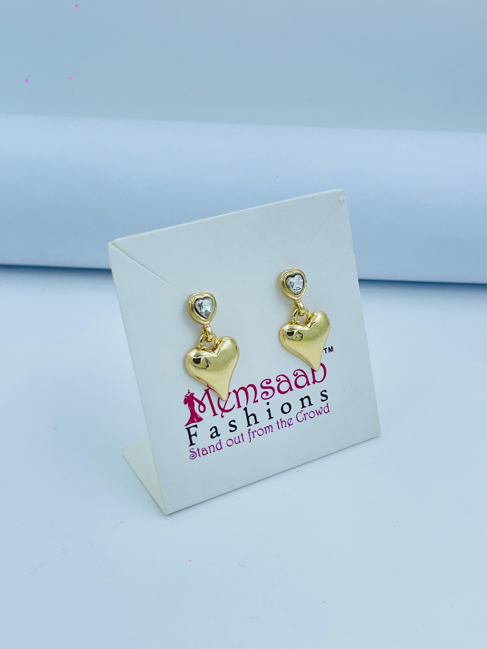 Charming Gold Heart Earrings with Sparkling Gem – Elegant & Stylish