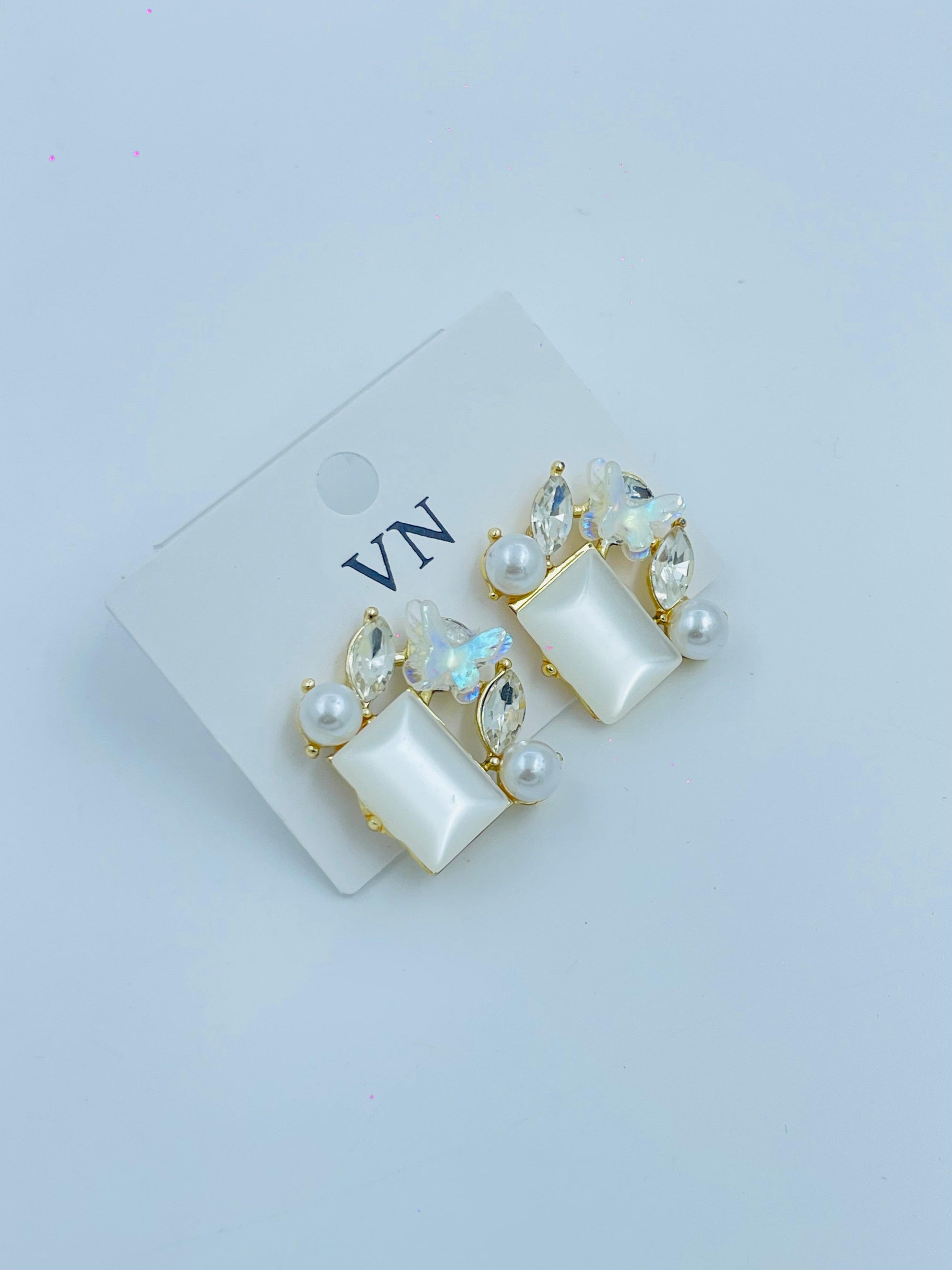 Elegant Pearl and Crystal Earrings with Gold Accents | Fashion Jewelry