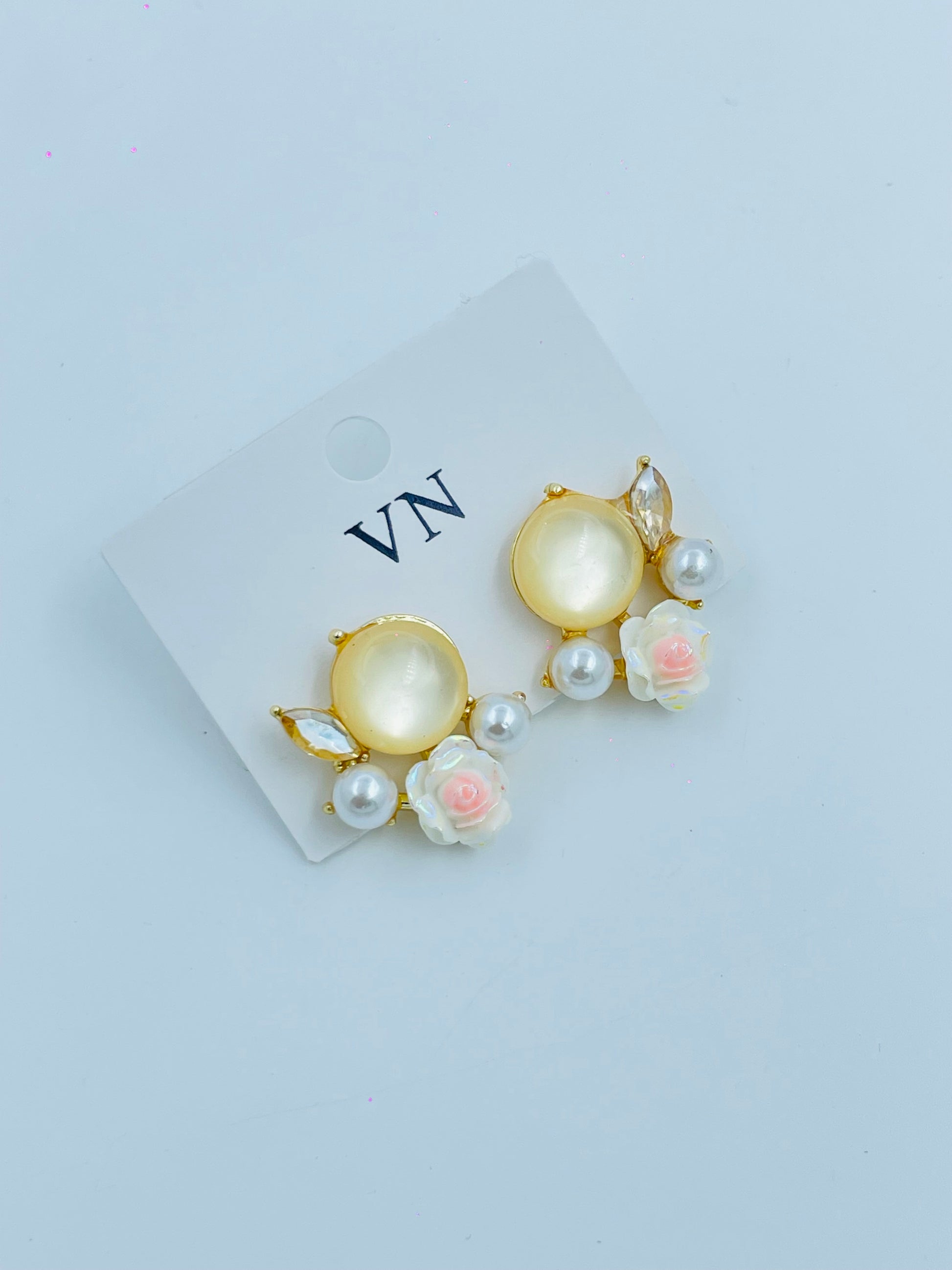 Elegant Floral and Pearl Earrings