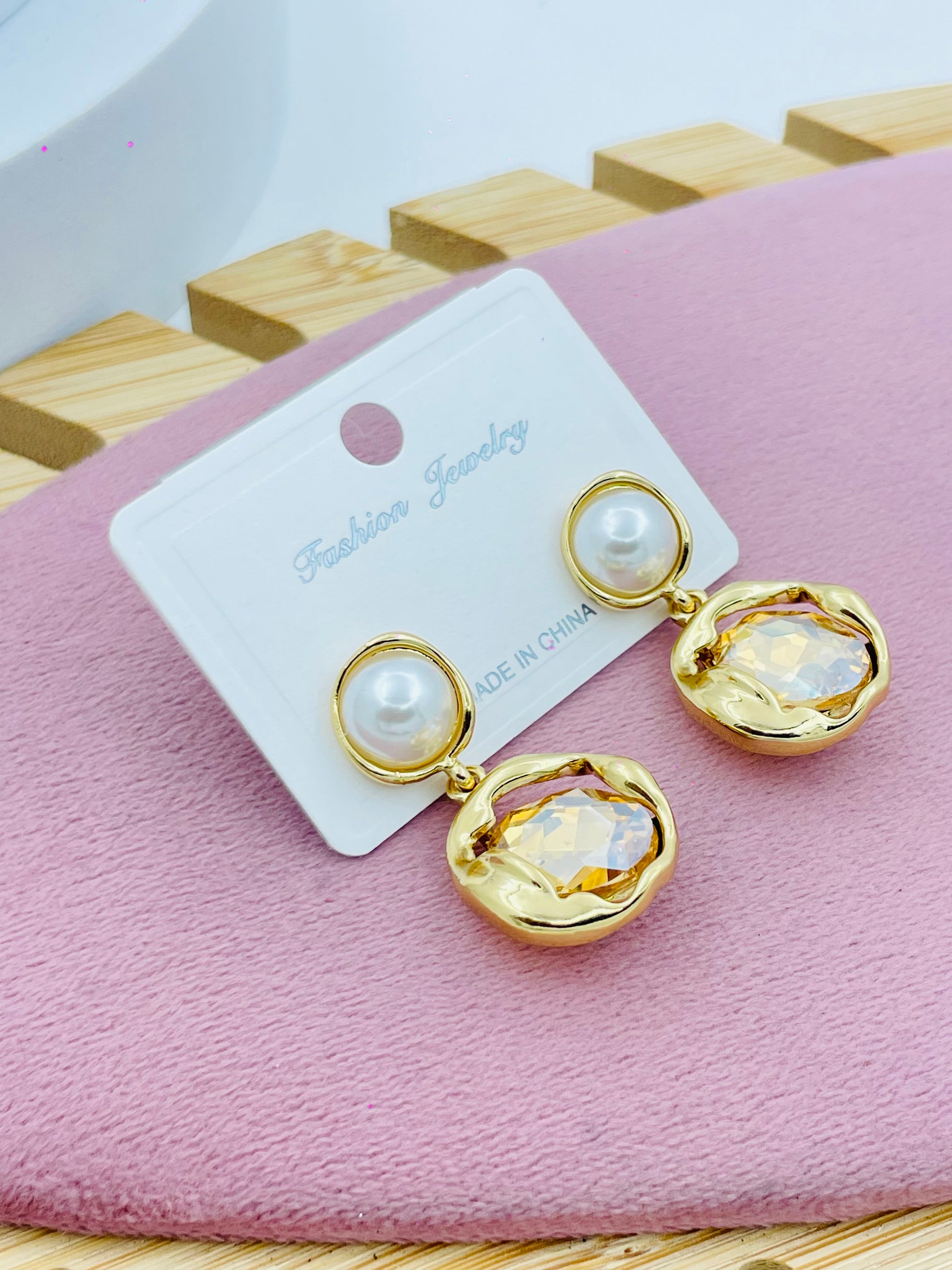 Elegant Gold Pearl Drop Earrings  Fashion Jewelry