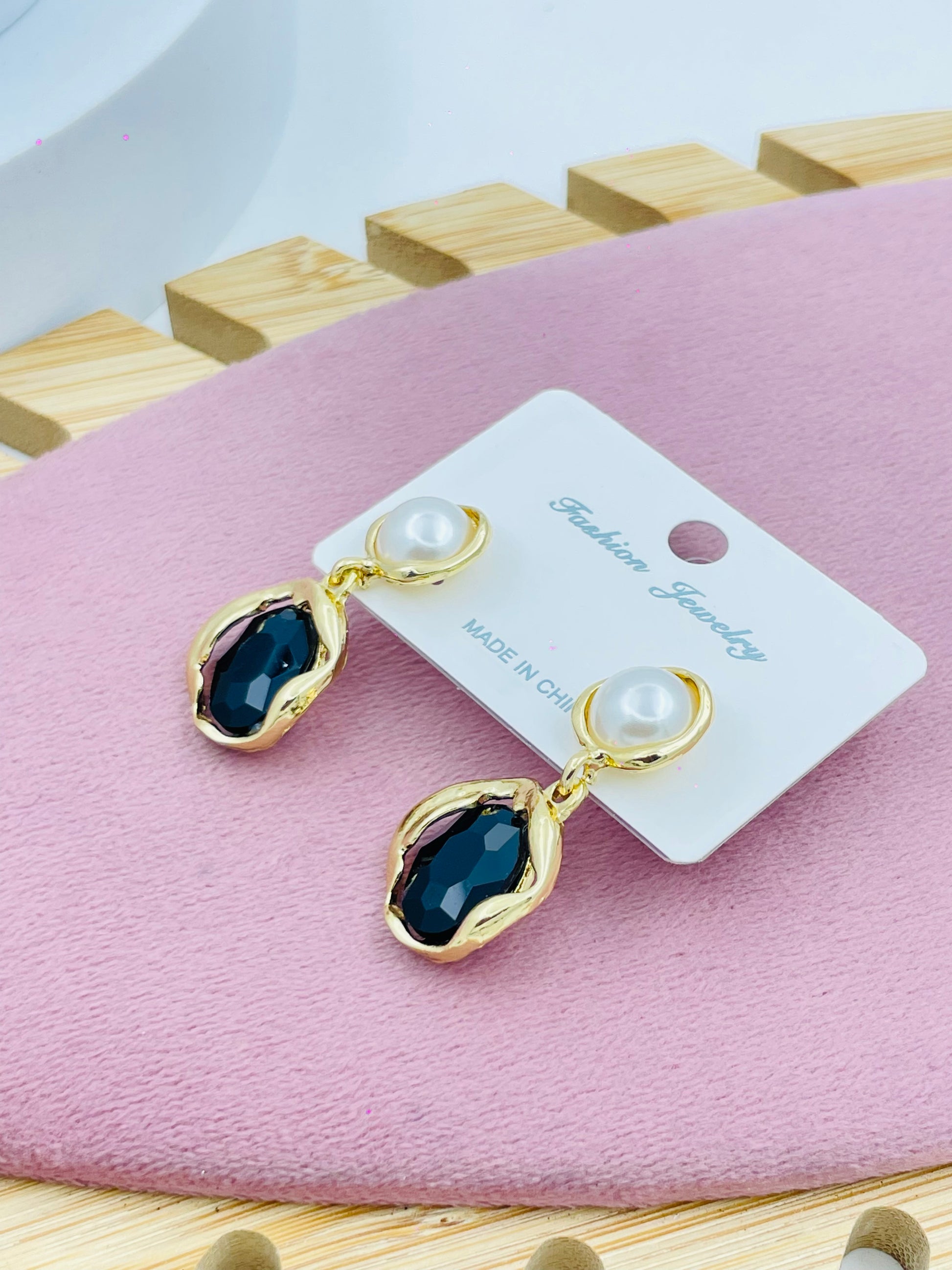 Elegant Pearl and Black Gem Drop Earrings
