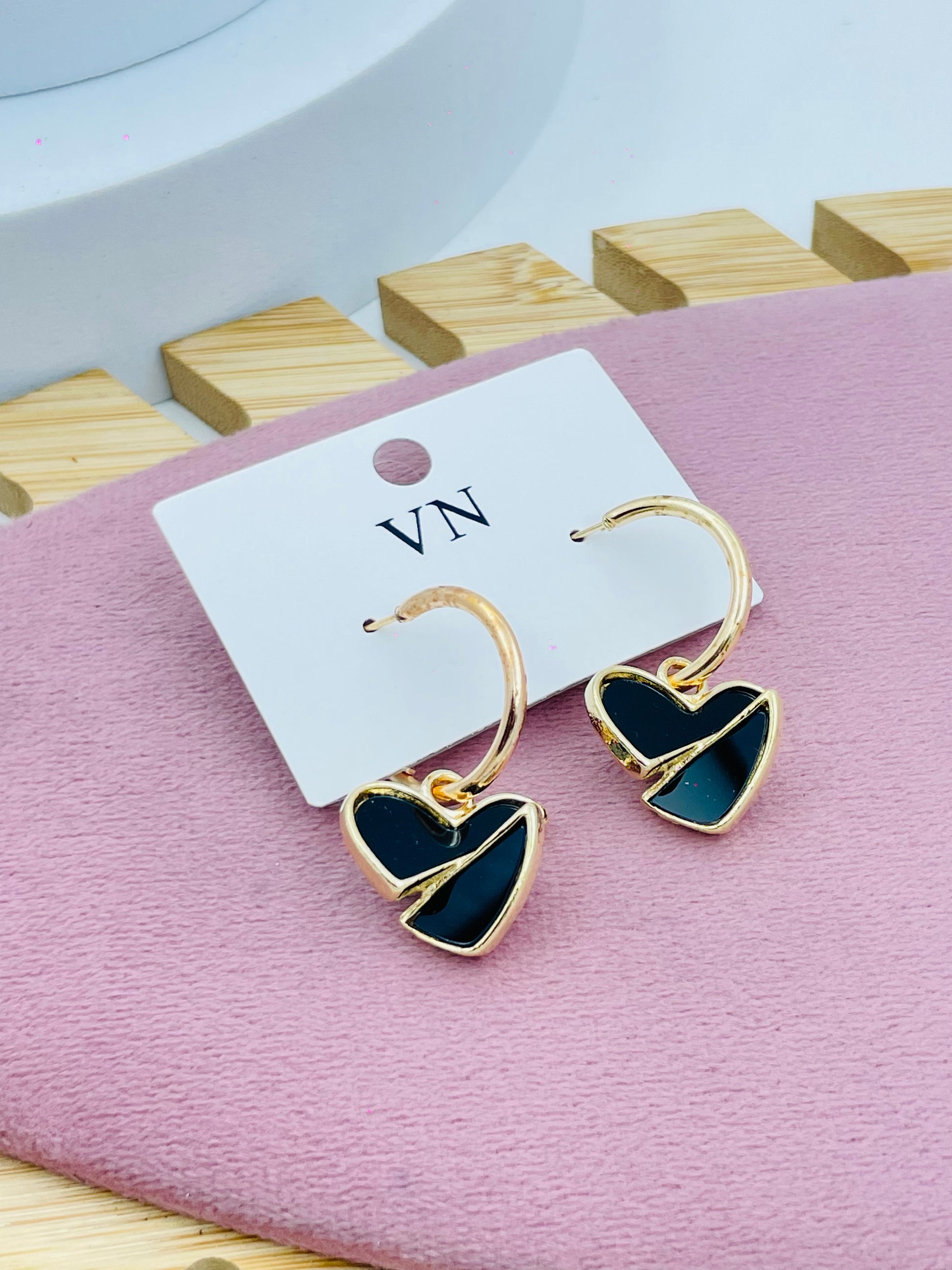 Stylish Gold and Black Heart Earrings
