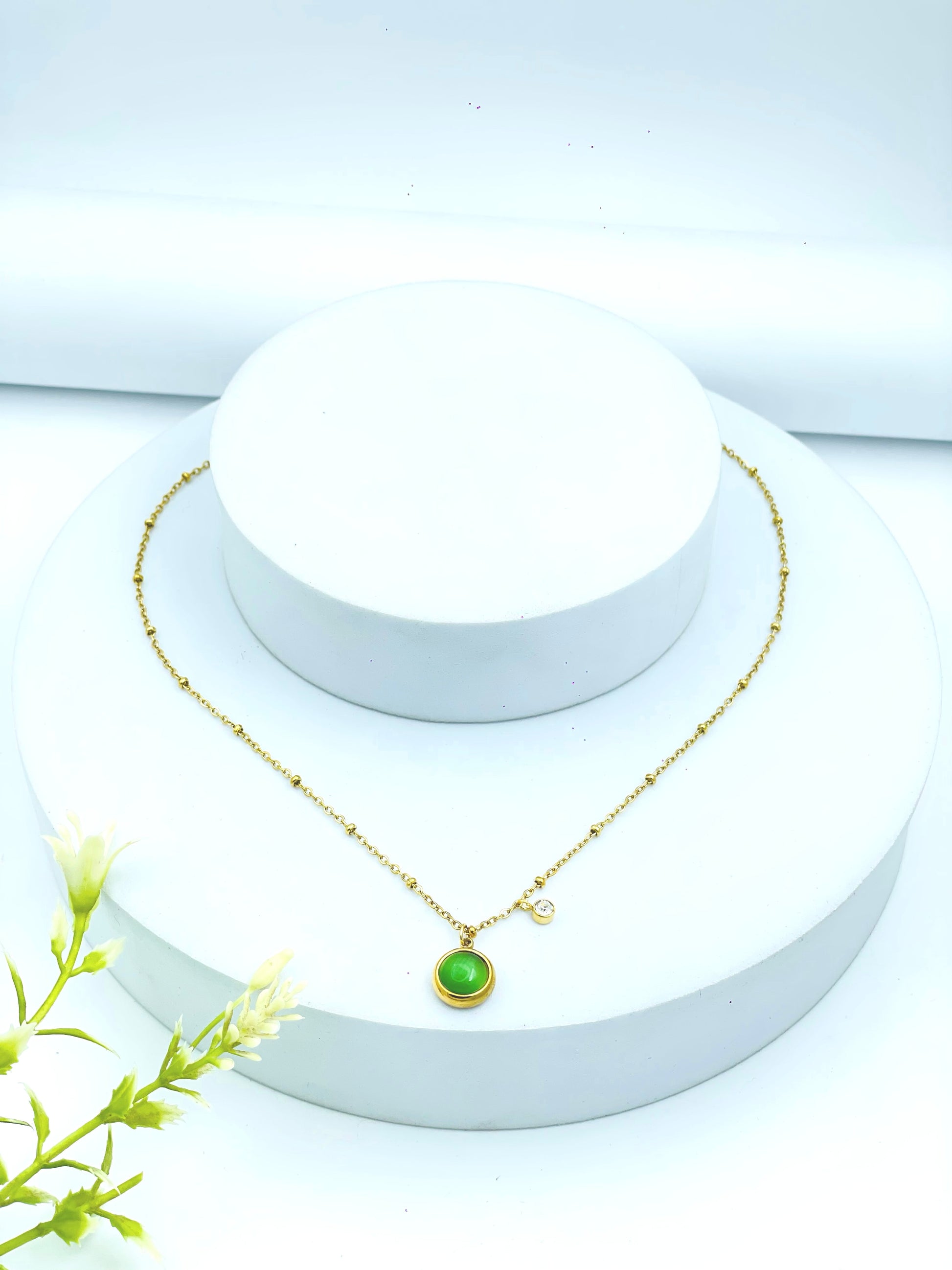 Elegant Green Gemstone Gold Necklace