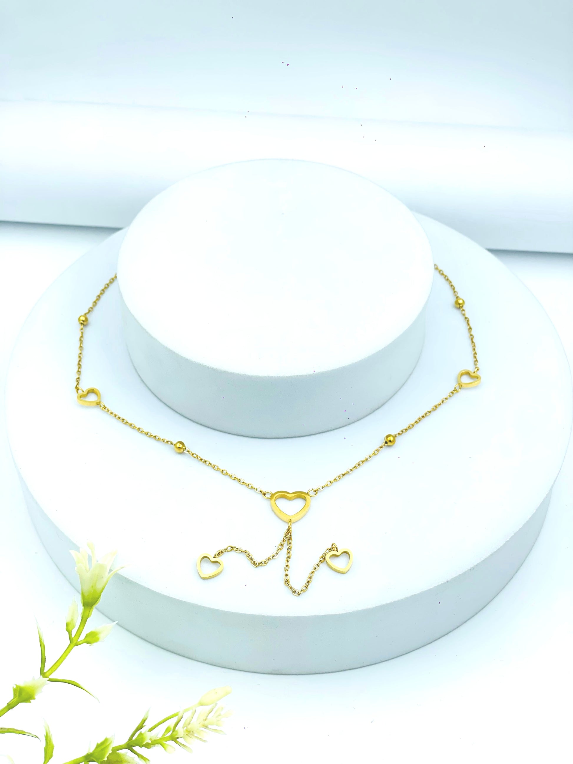 Elegant Gold Heart Chain Necklace for Women