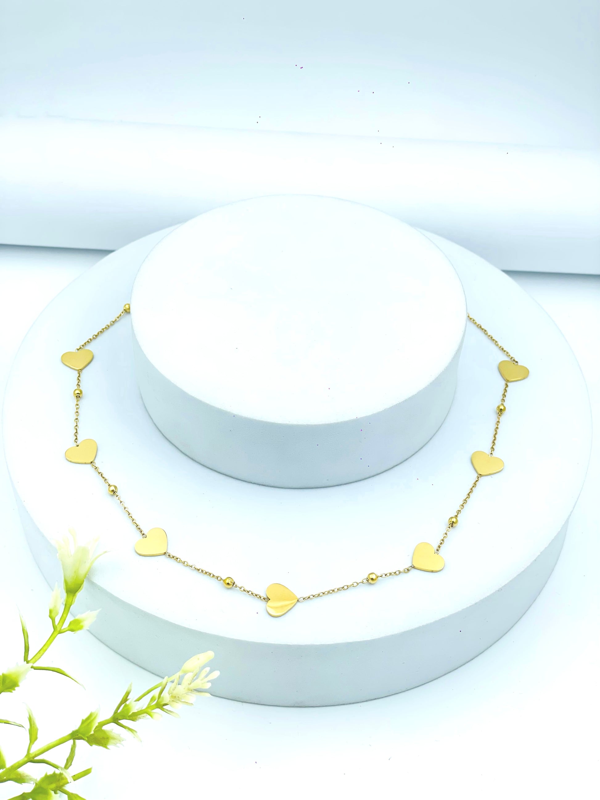 Elegant Gold Heart Chain Necklace  Perfect Fashion Accessory