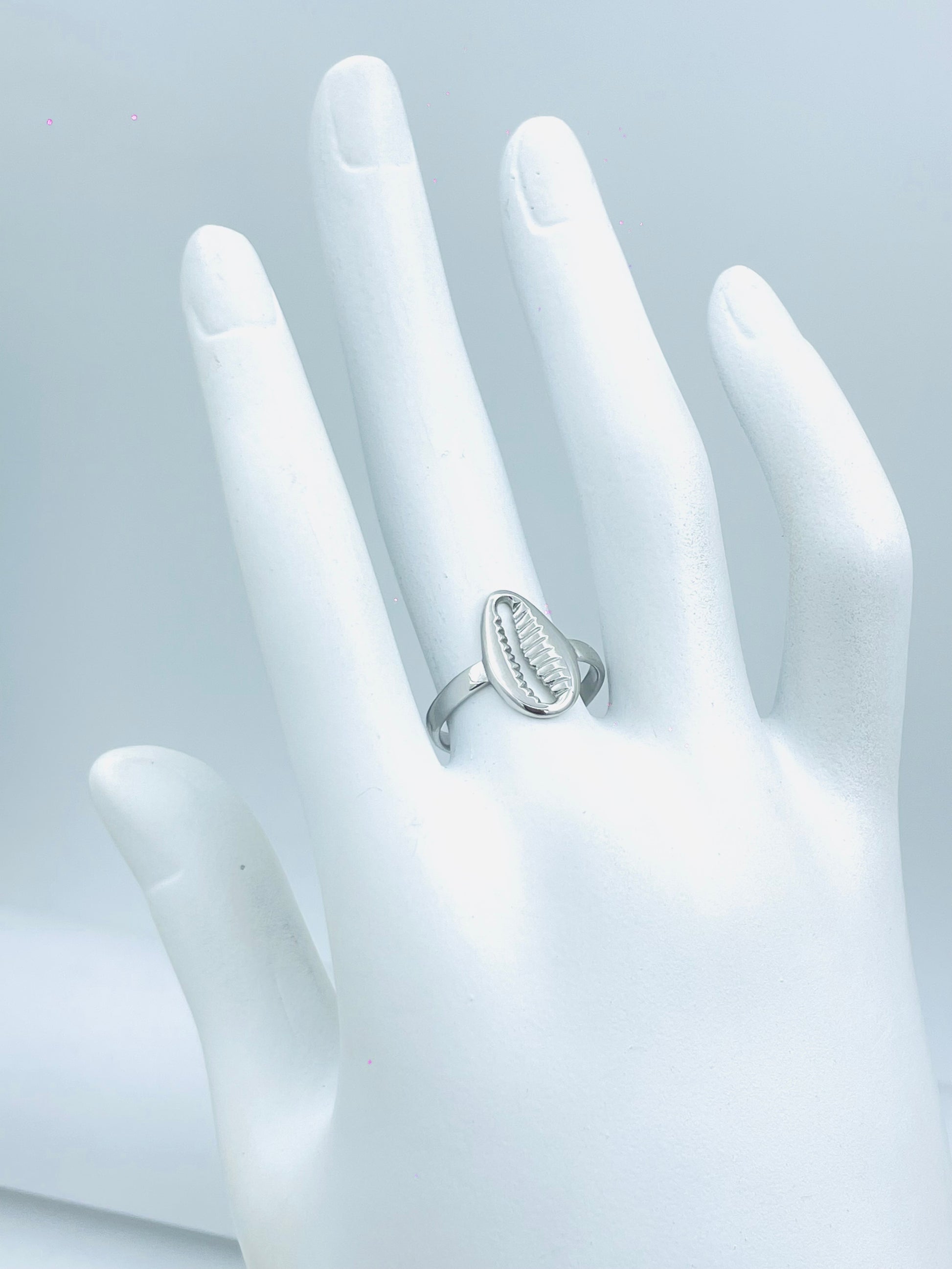 Elegant Silver Cowrie Shell Ring  Unique Design