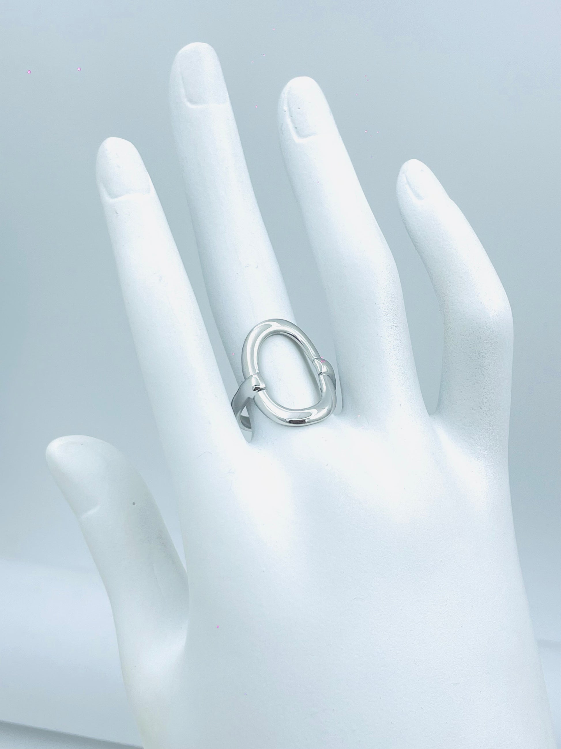 Elegant Silver Oval Statement Ring  Modern Jewelry