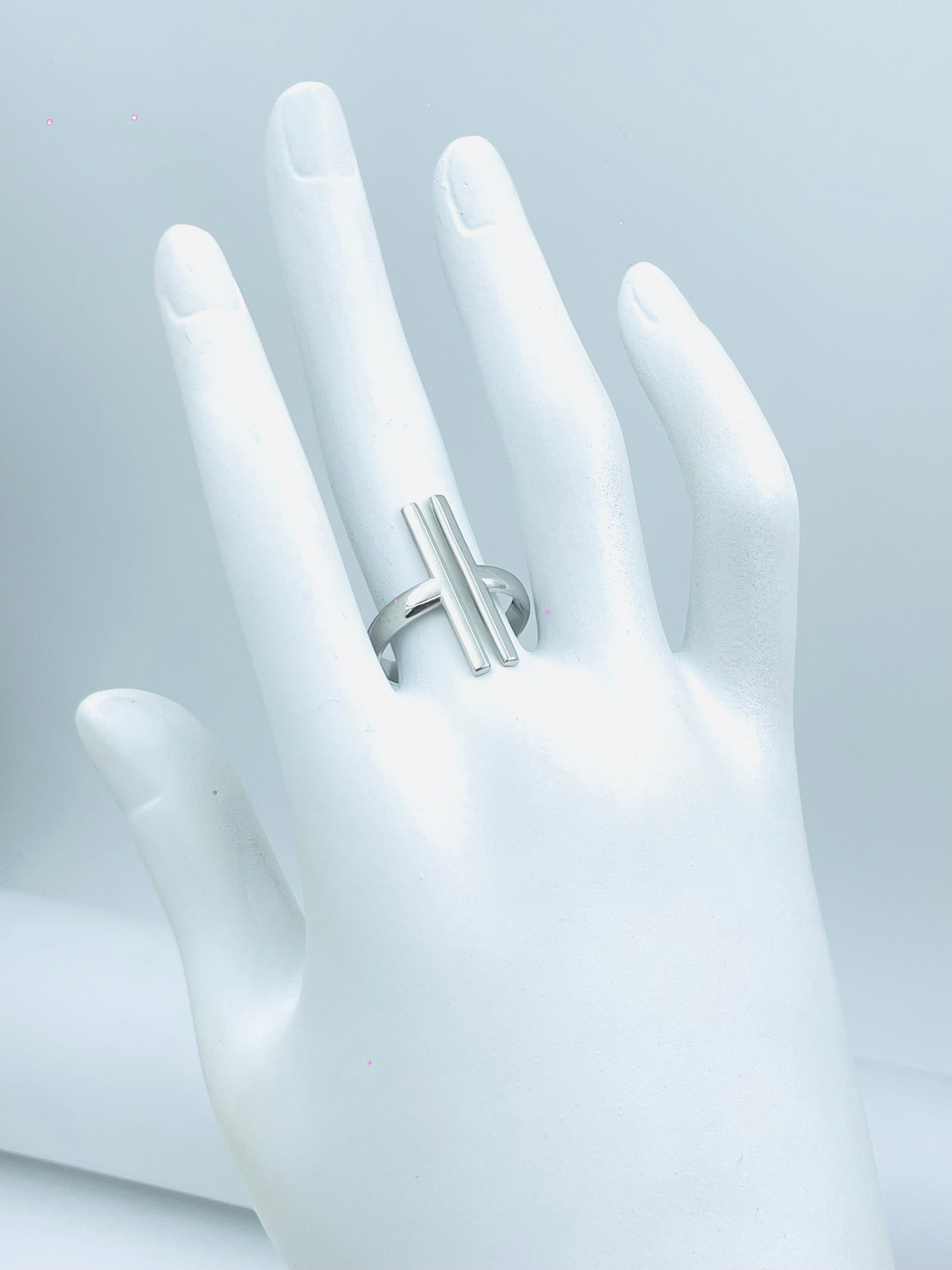 Elegant Silver Double Bar Ring  Modern Design