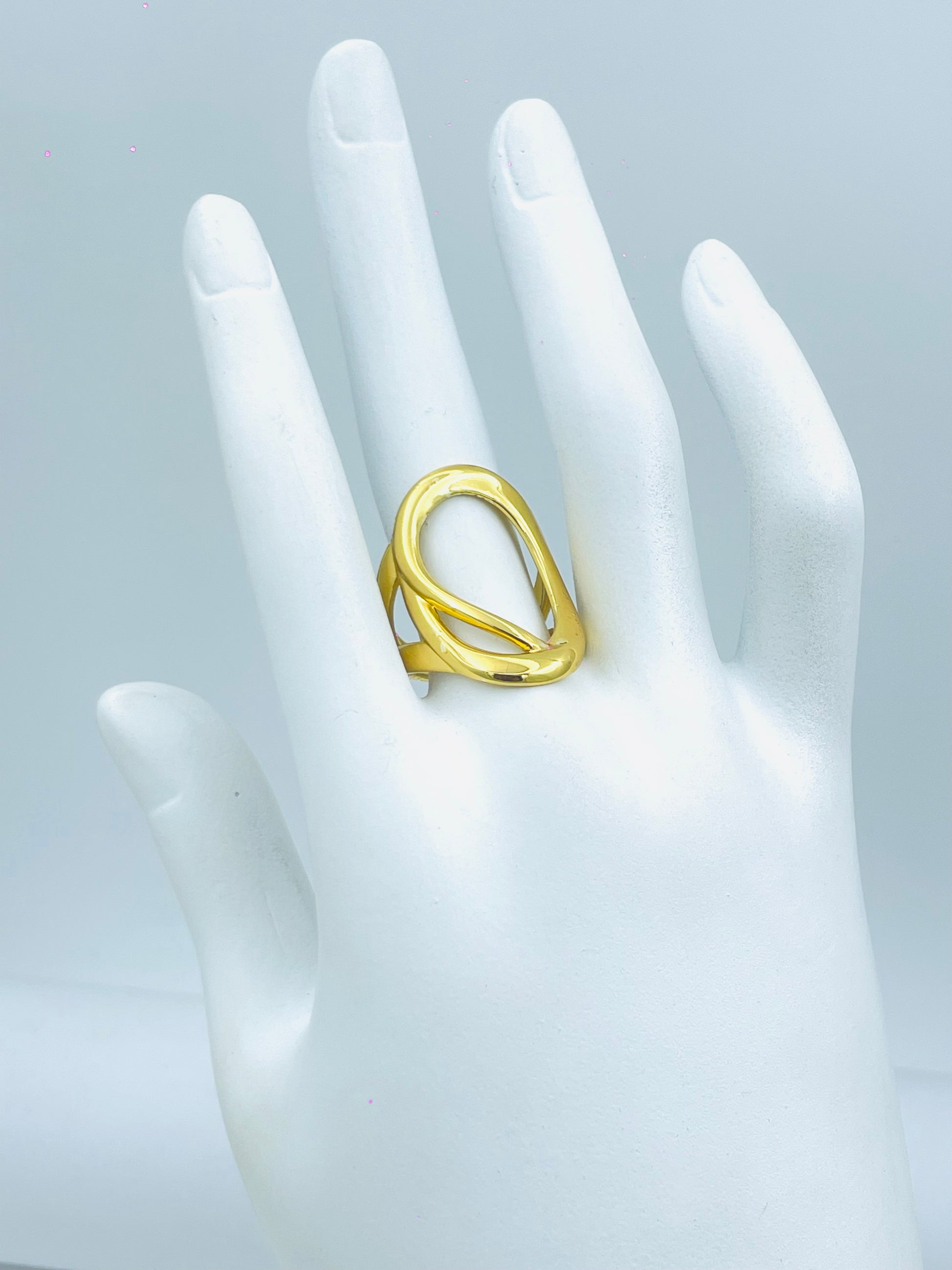 Elegant Gold Open Band Ring  Stylish Jewelry