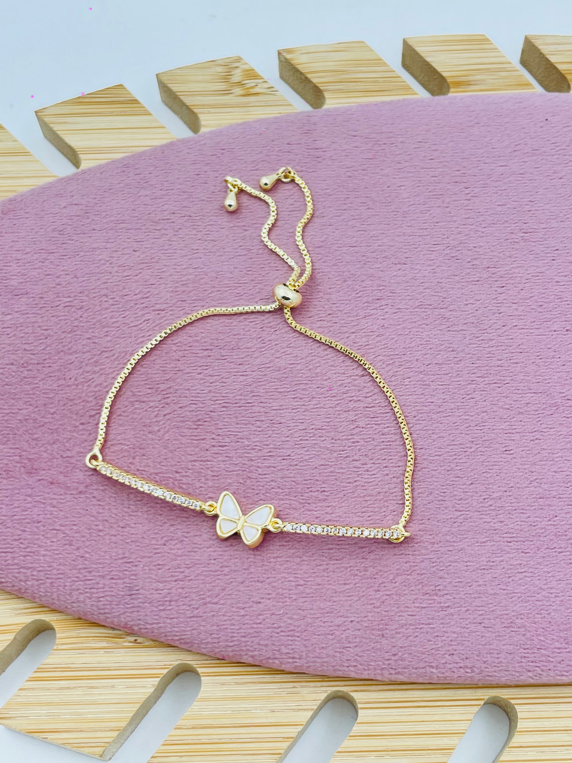 Elegant Gold Butterfly Bracelet for Women