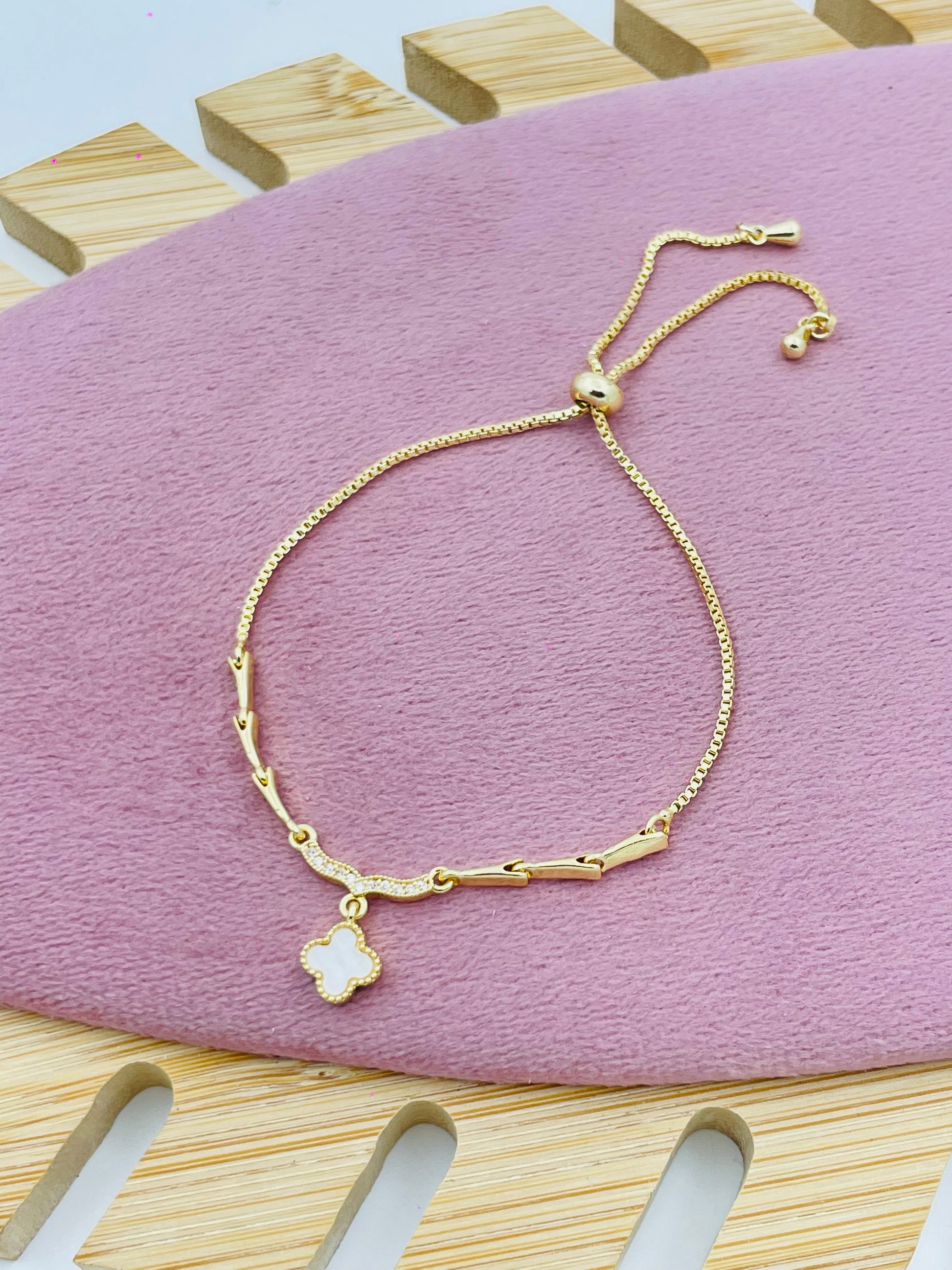 Elegant Gold Bracelet with Flower Charm  Stylish Jewelry