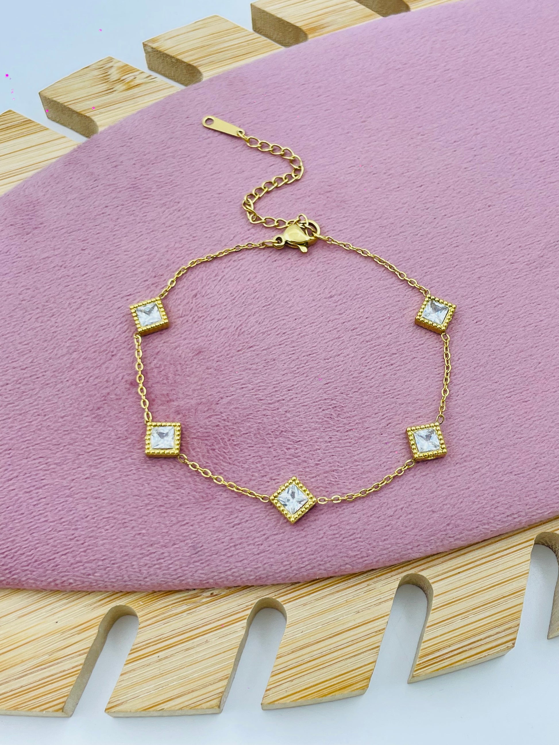 Elegant Gold Chain Bracelet with Square Crystals