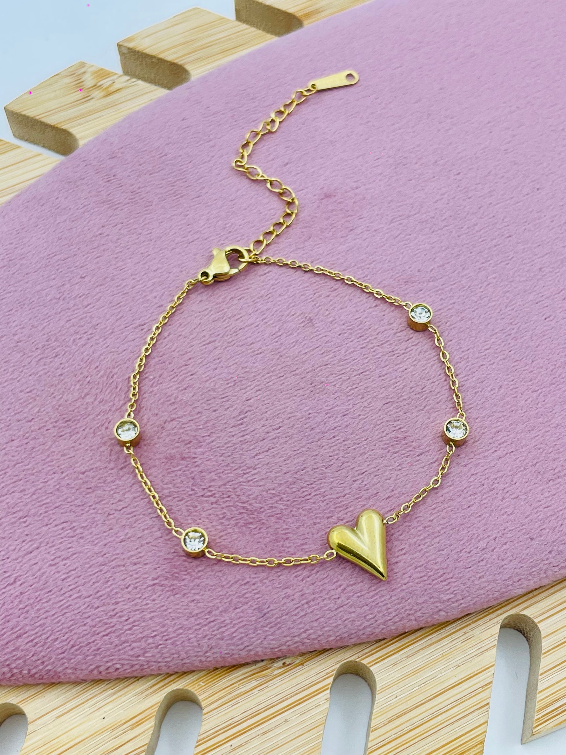 Elegant Gold Heart Charm Bracelet with Crystals