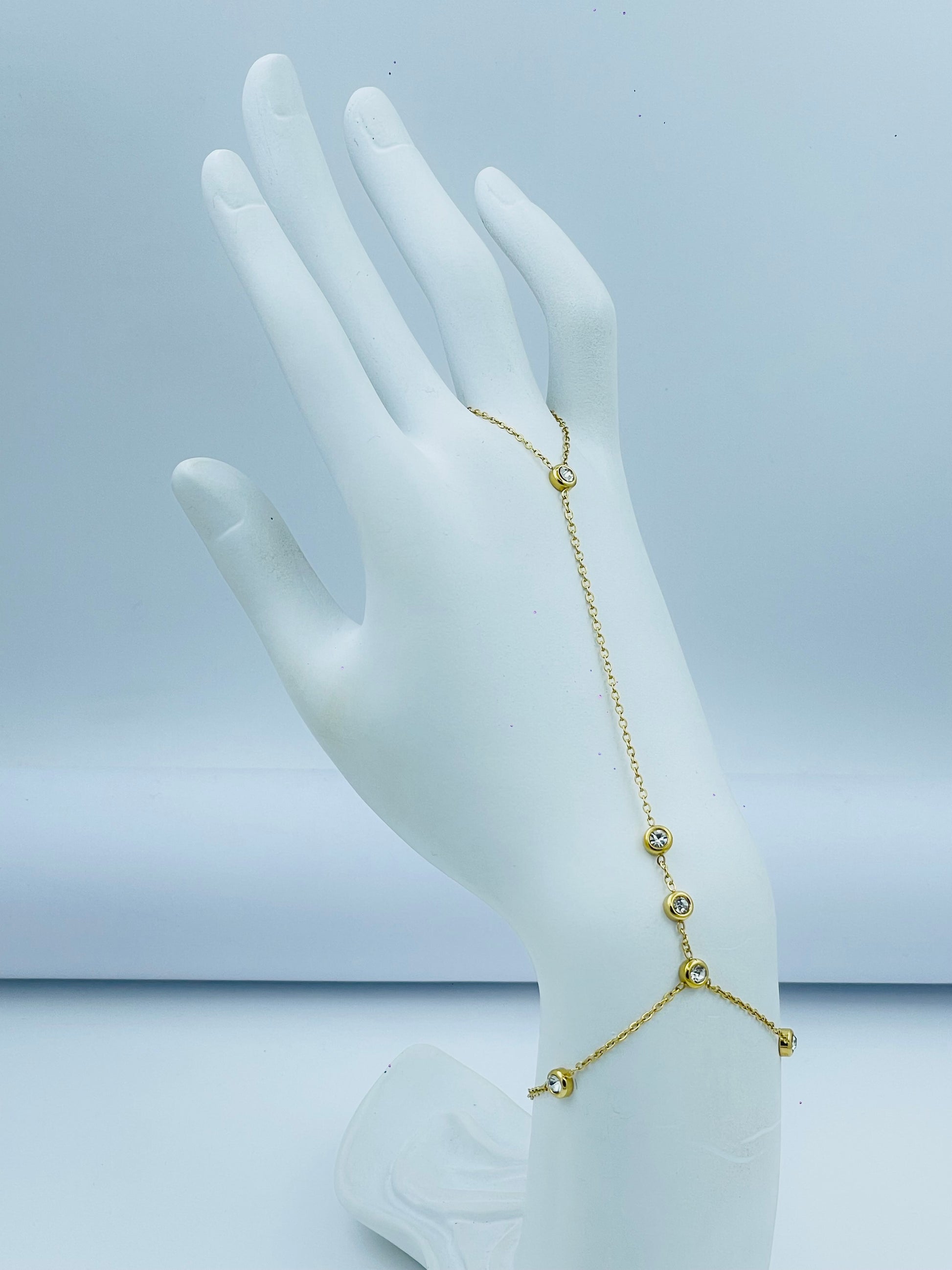 Elegant Gold Chain Hand Harness Bracelet